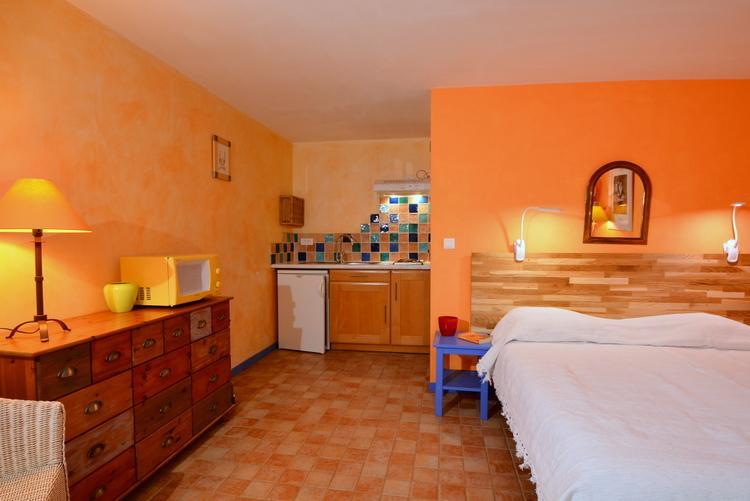 La Tuiliere En Luberon Hotell Cadenet Eksteriør bilde