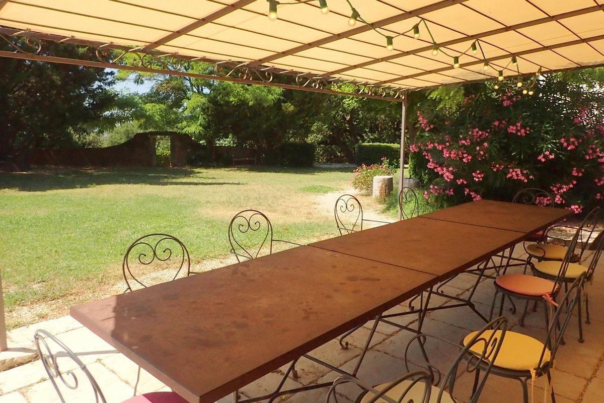 La Tuiliere En Luberon Hotell Cadenet Eksteriør bilde